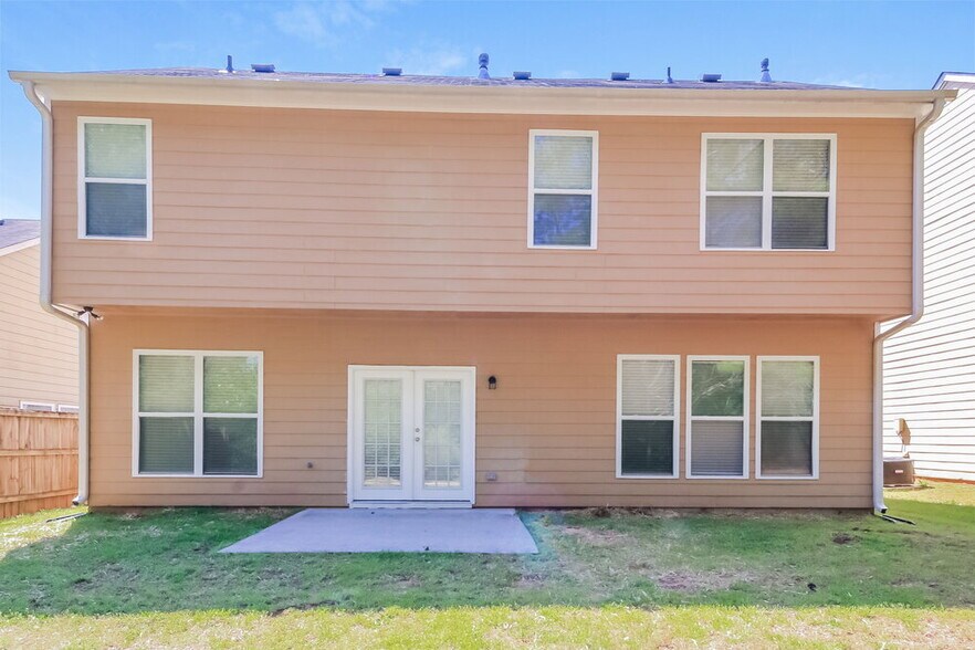 Building Photo - 445 Laurelton Cir