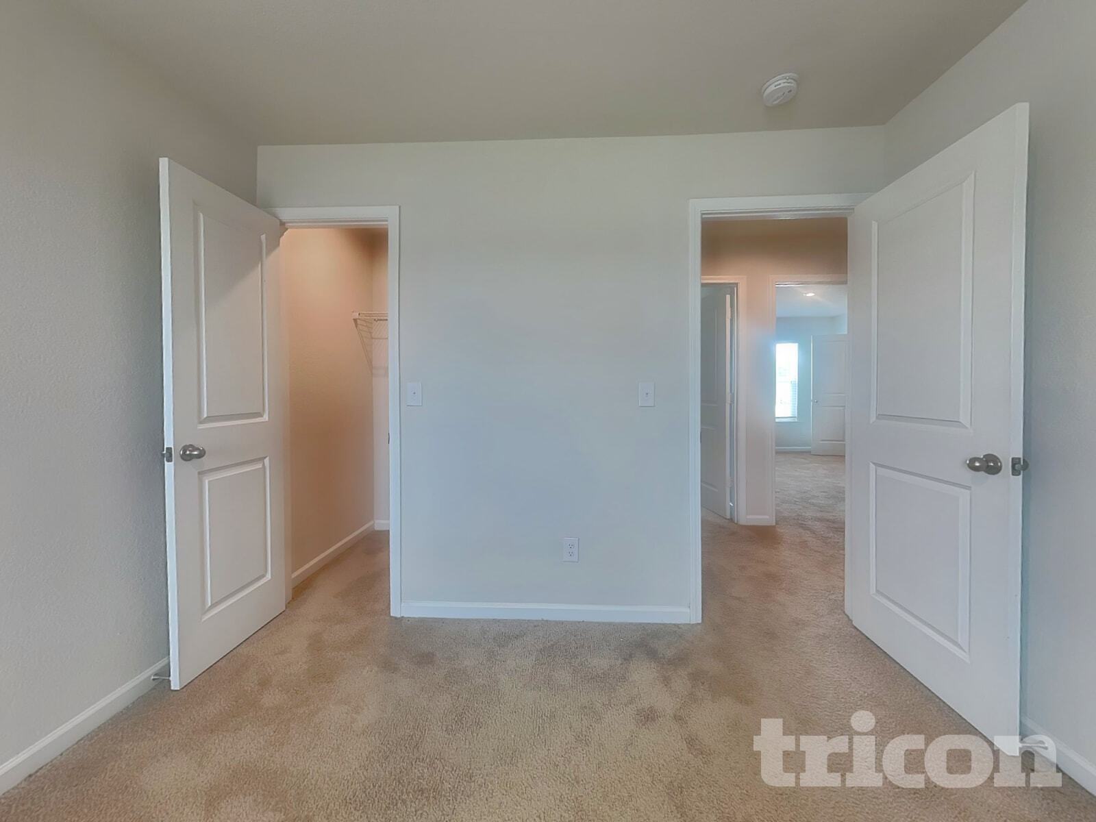 Building Photo - 1317 Deutz Dr