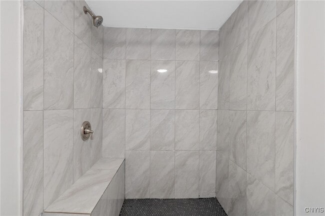 Building Photo - 3354 Hayes Rd