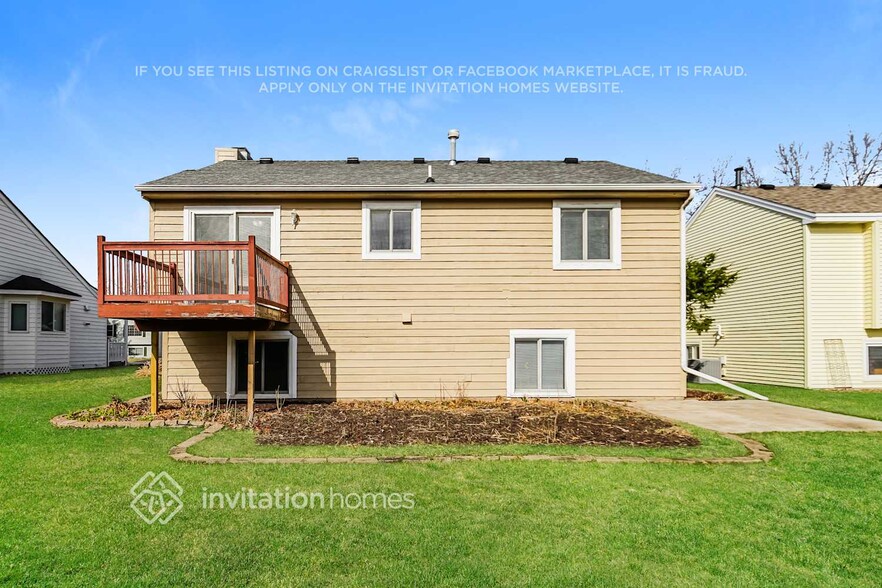 Building Photo - 3873 Hale Ave N