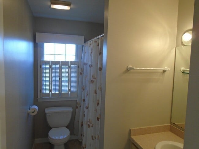 Building Photo - 50 Bjorklund Ave