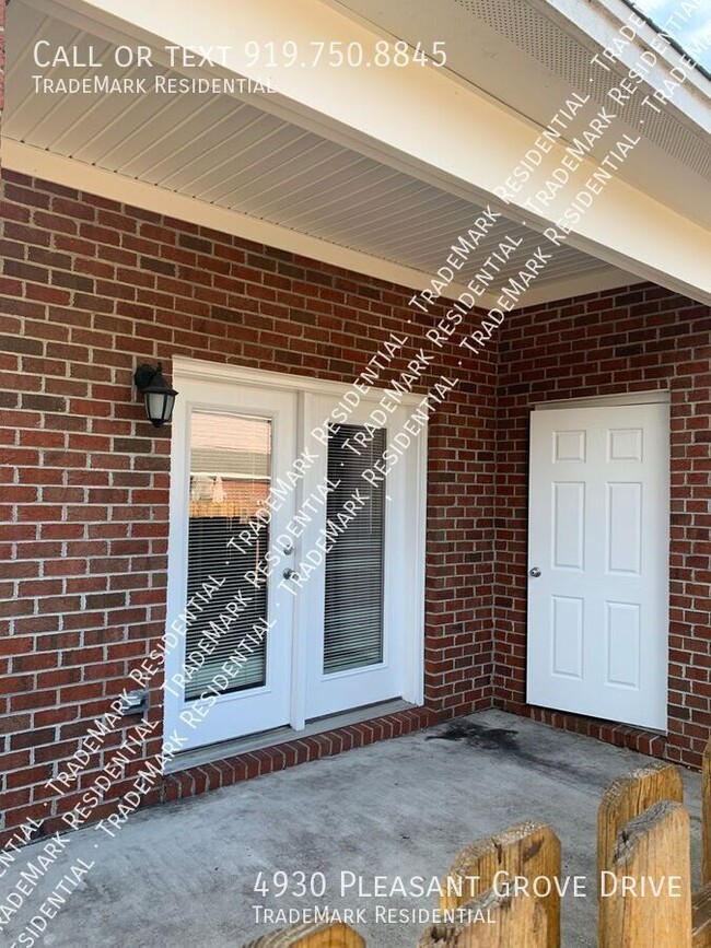 Building Photo - 3 Bedroom 2 Bath Townhome in Pleasant Grov...