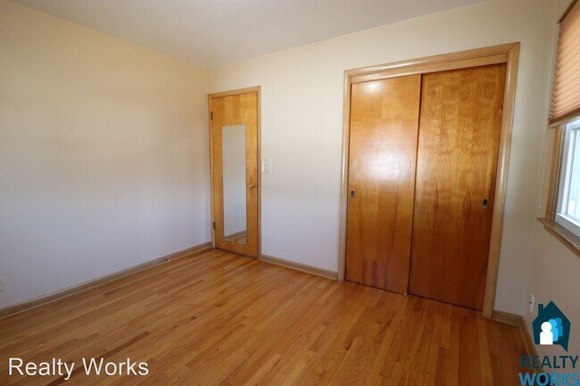 Building Photo - 2 br, 1 bath House - 6712 Cleveland Ave.