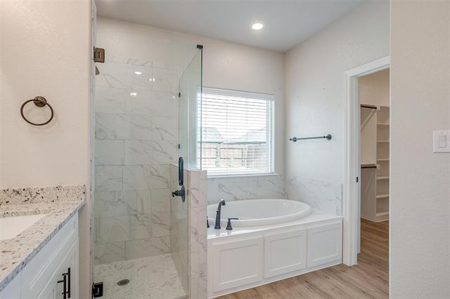 Building Photo - 620 Adeline Dr