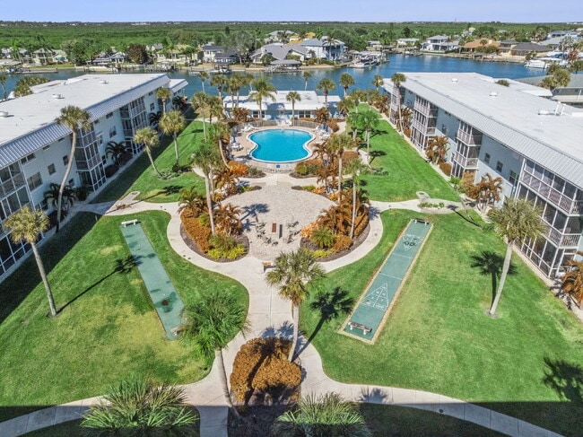 Building Photo - Coastal Living Awaits With This 2-Bed, 2-Bath Condo In Waterway East!