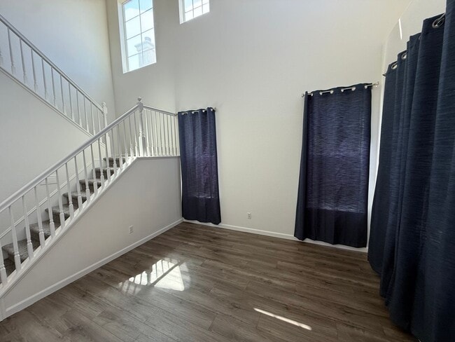 Building Photo - 9424 Sea Cliff Way