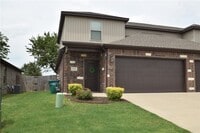 Building Photo - 1520 Sandpiper St