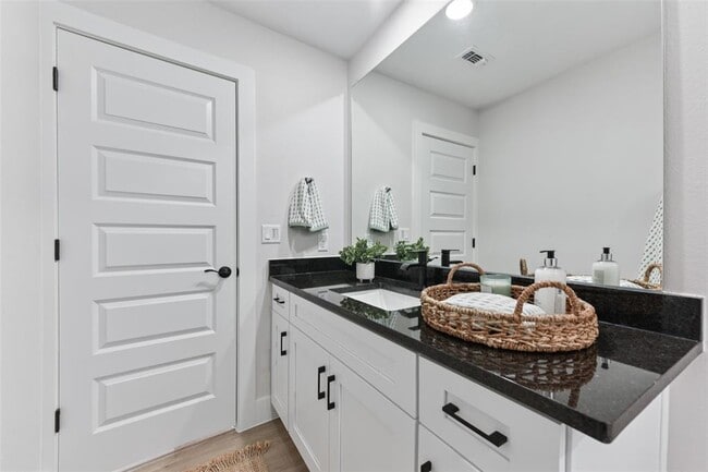 Building Photo - 9304 Felix Sparke Dr