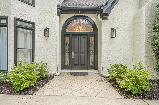 Building Photo - 700 S Brighton Ct