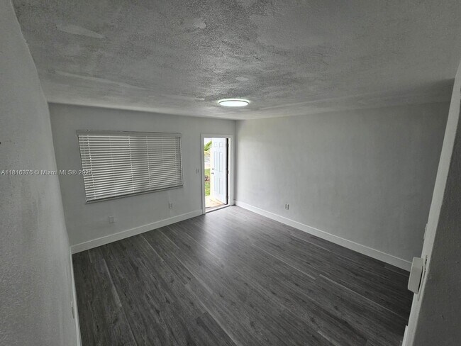 Building Photo - 1020 Opa-locka Blvd