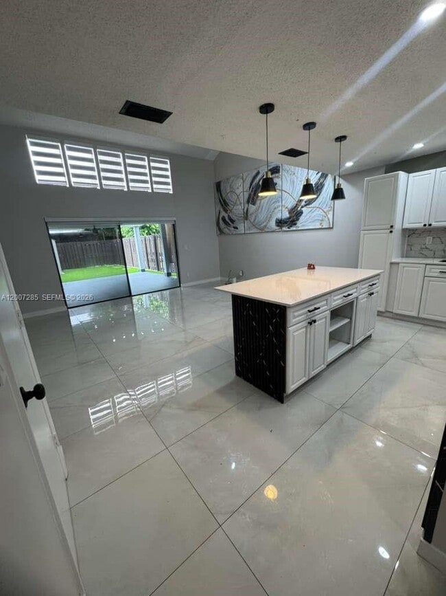 Building Photo - 7478 NW 34th St