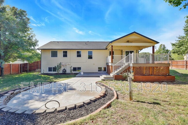 Building Photo - 1260 S Ridgehurst Cir