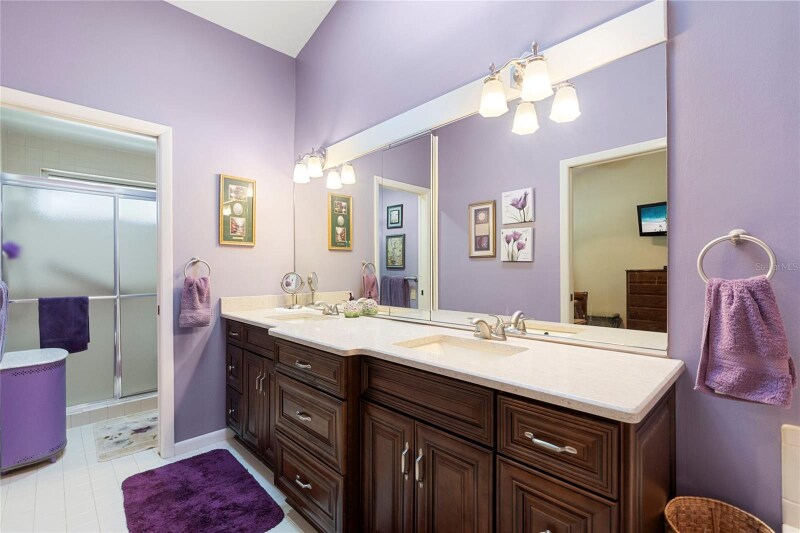 Building Photo - 4966 Clubview Ct E