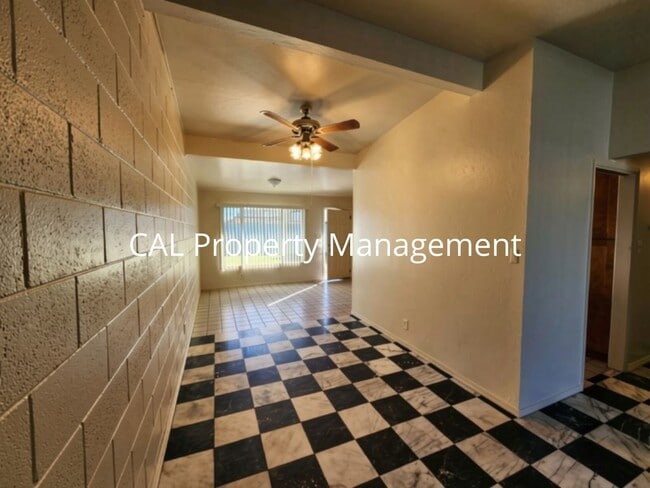 Building Photo - 1426 Amador Cir