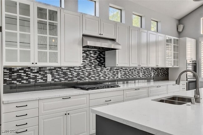 Building Photo - 10587 Sunwind Ave