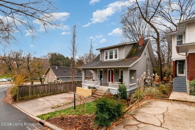 Building Photo - 248 Kennedy Ave