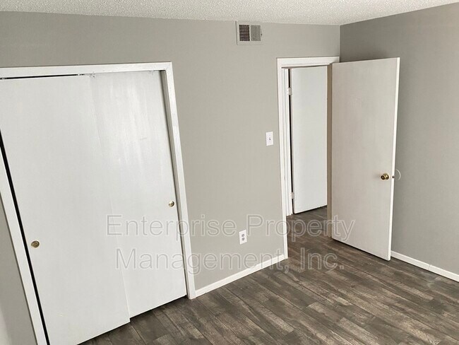 Building Photo - 2769 Sonora Dr