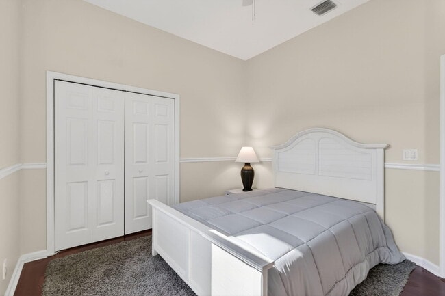 Building Photo - 1500 Firethorn Dr