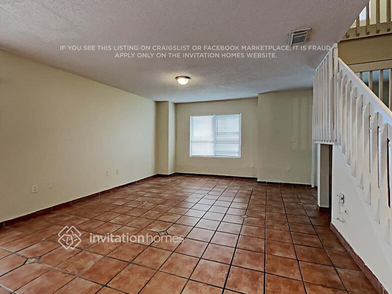 Building Photo - 9853 SW 221st St Rd