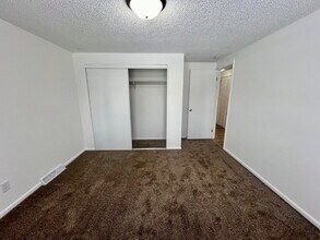 Building Photo - Affordable Two Bedroom Available with Short Term Lease Now Ready!