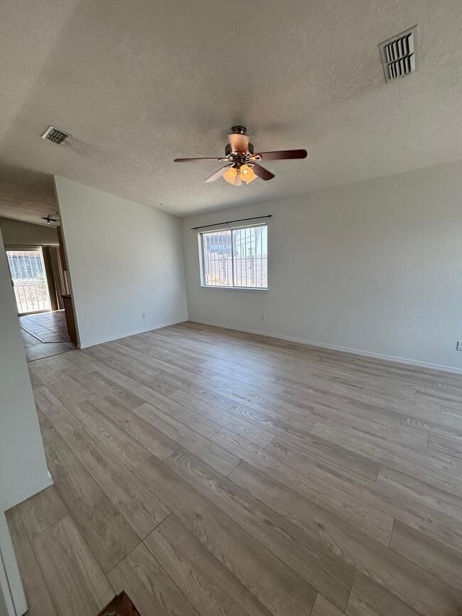 Primary Photo - 7822 Desert Springs Ct SW