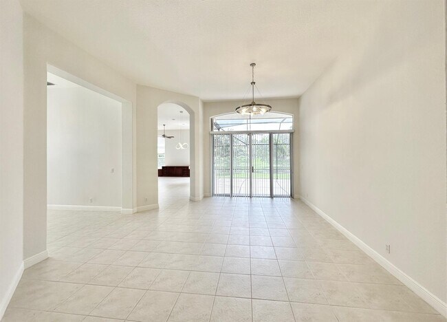 Building Photo - 7404 NW 114th Terrace