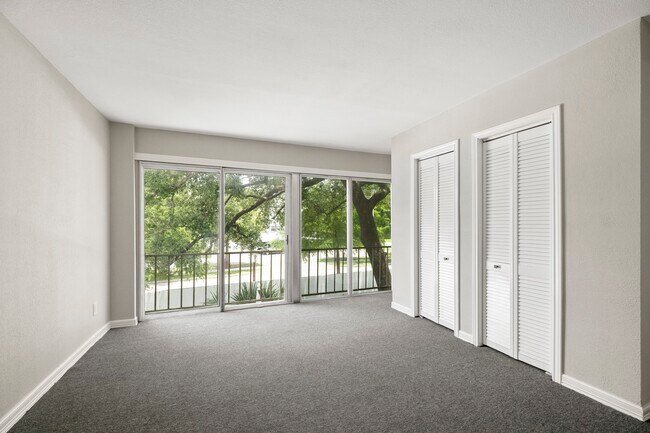 Building Photo - 5050 Ambassador Way