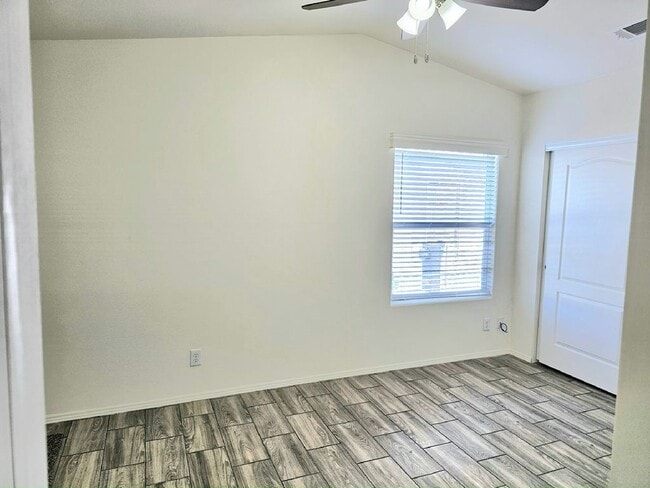 Building Photo - 8869 E Baseline Rd