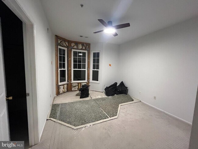Building Photo - 1530 Spring Gate Dr.