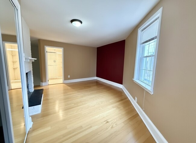 Building Photo - 2714 South St