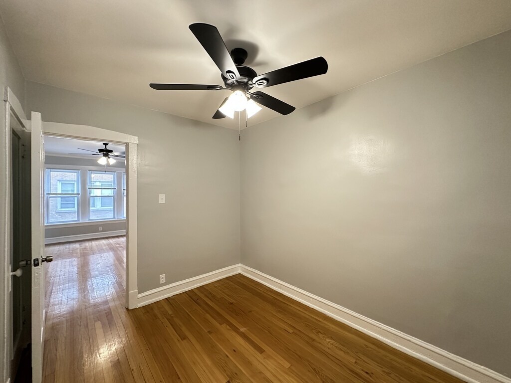 Building Photo - 4826 N Avers Ave