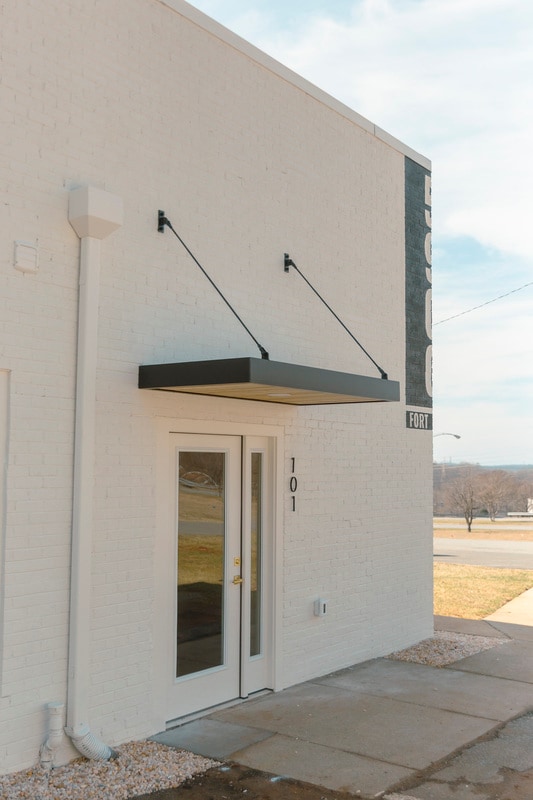 Building Photo - 5900 Fort Ave