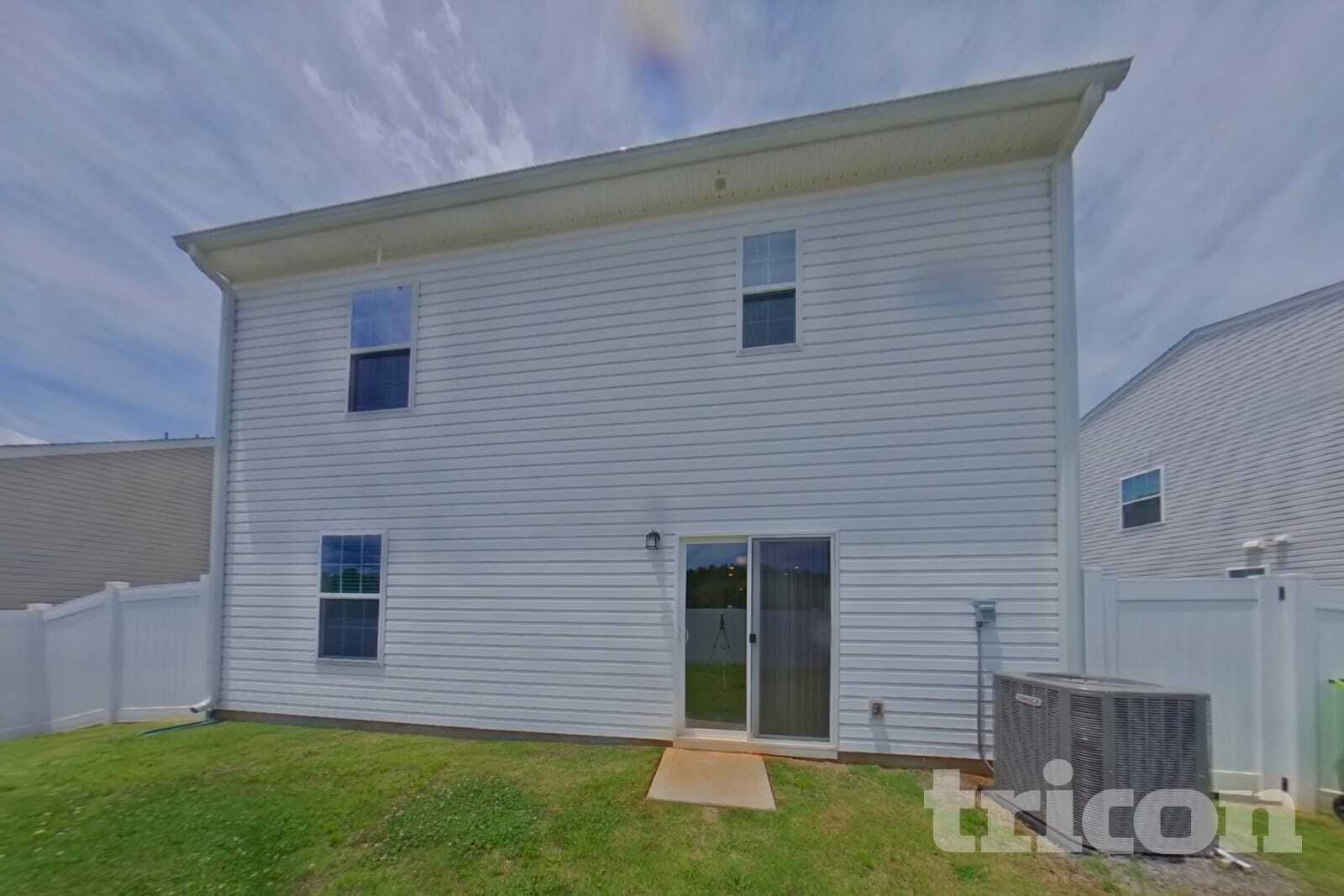 Building Photo - 2115 Brechin Rd