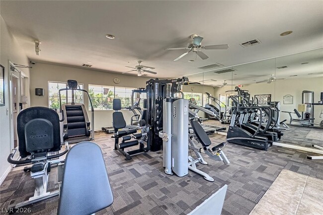 Building Photo - 972 Prestwick St