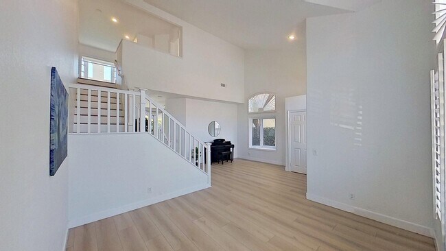 Building Photo - 5752 Centerstone Ct