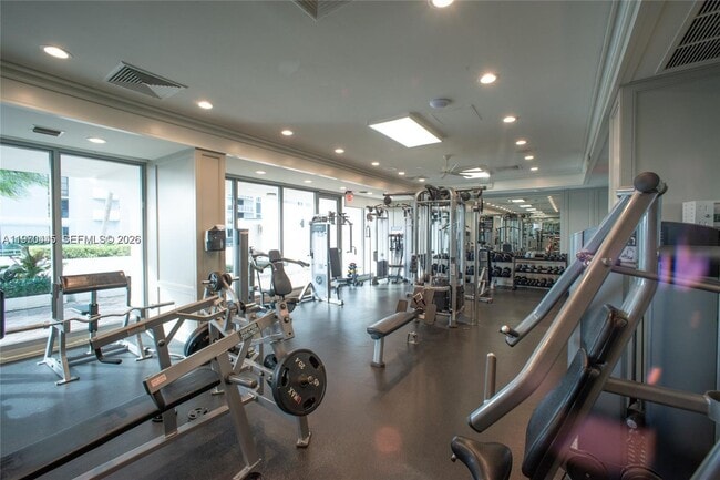 Building Photo - 11 Island Ave