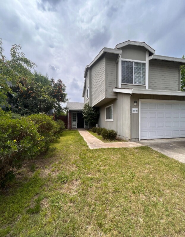 Building Photo - 4304 Calcutta Way