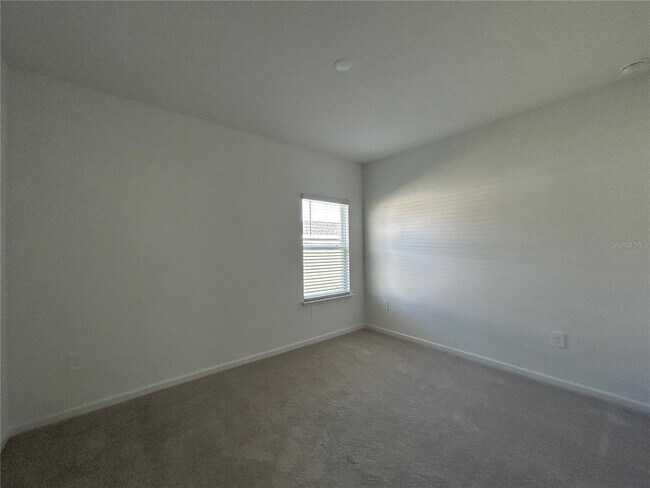 Building Photo - 12419 NW 139th Dr