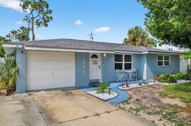 Building Photo - 7333 Star Dust Dr