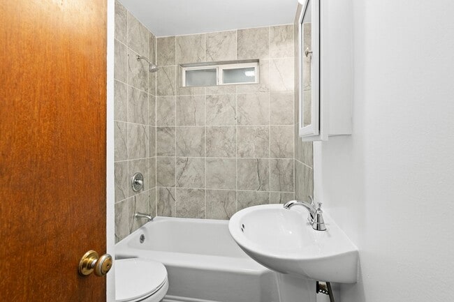 Building Photo - Charming Updated Single-Family Home Near Northtown