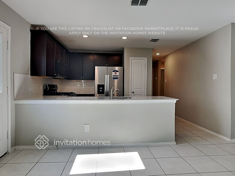 Building Photo - 2995 Wallace Wls Ct