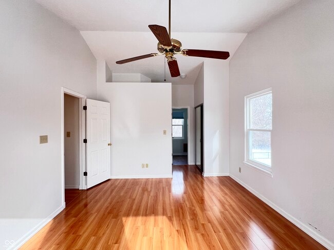 Building Photo - 1157 Aqueduct Way