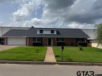 Building Photo - 1311 Larkspur Ln