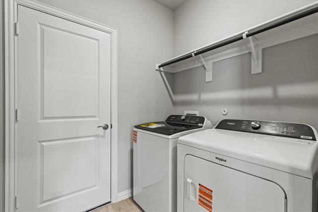 Building Photo - 3935 Worth Dr