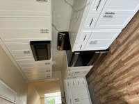 Building Photo - 425 Mountain View Dr