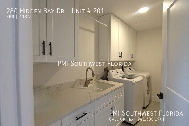 Building Photo - 280 Hidden Bay Dr