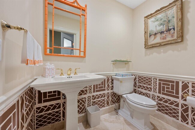 Building Photo - 2443 Windsor Way Ct