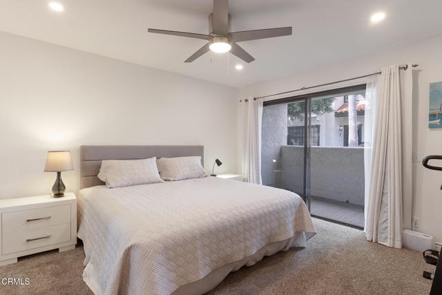 Building Photo - 2375 Martinique Ln