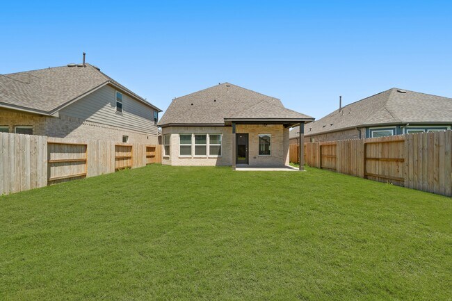 Building Photo - 21667 Wave Holw Dr