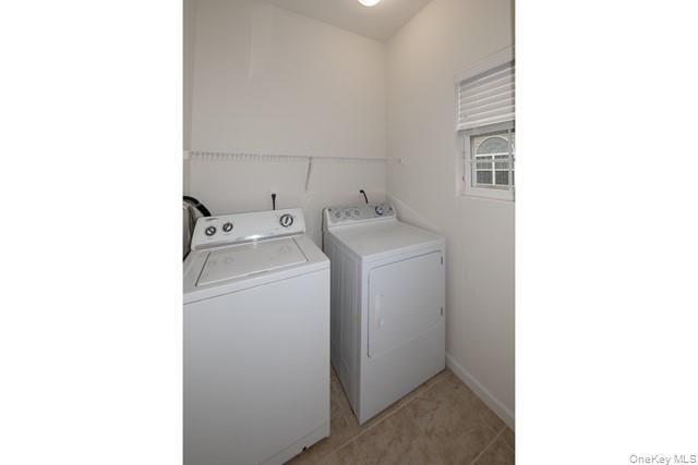 Building Photo - 33 Fairfield Ln